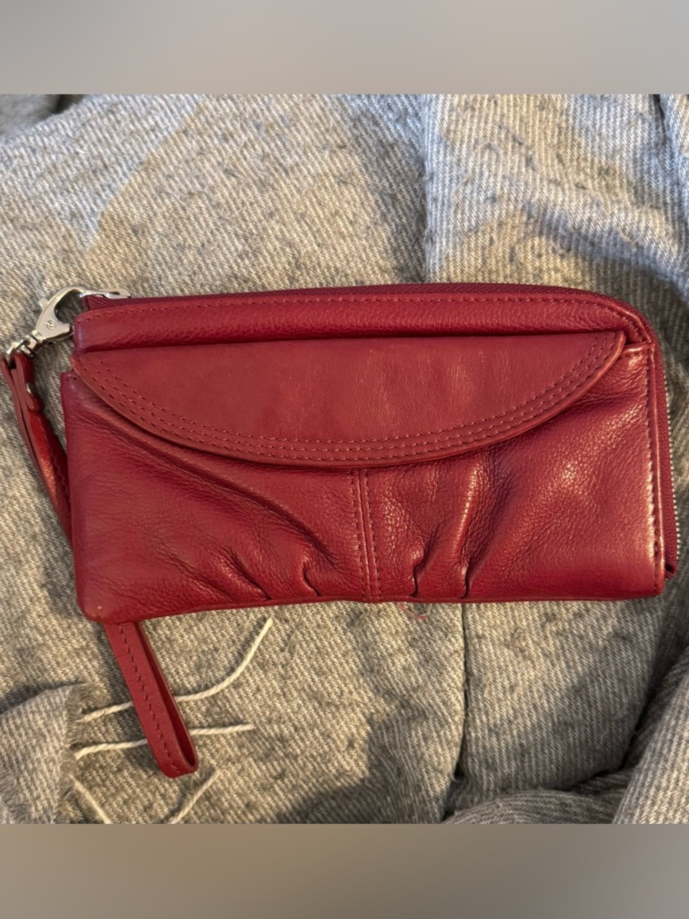 Hobo Mauve Leather Wristlet Clutch